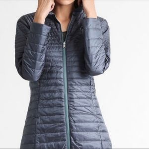 Patagonia Grey long Puffer size XS.